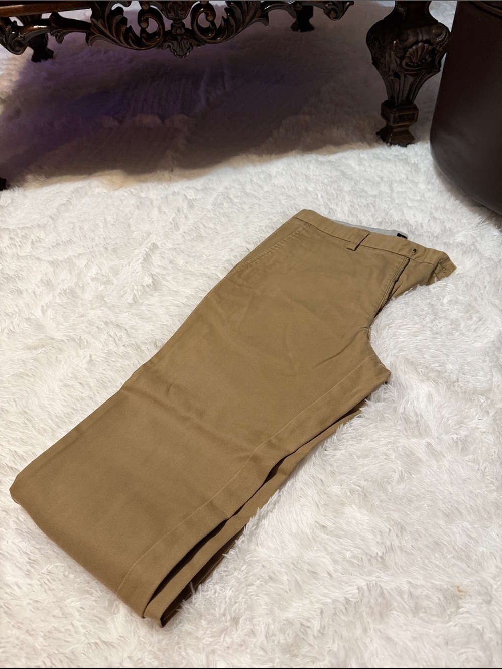 Banana Republic Men’s Chinos in Khaki Brown